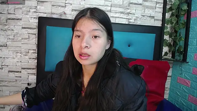 Snapshot of maily_can chatting on 09/12/25, 12:27 maily can online show from 09/12/25, 12:27