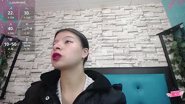 Snapshot of maily_can chatting on 10/02/25, 12:41 maily can online show from 10/02/25, 12:41