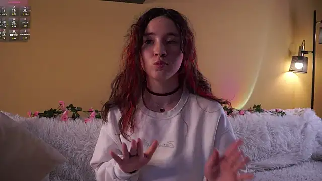 Snapshot of AlbertaClack chatting on 07/04/26, 03:05 AlbertaClack online show from 07/04/26, 03:05