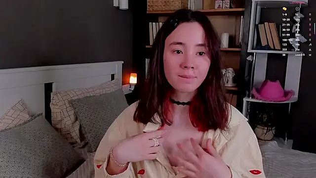 Snapshot of AlbertaClack chatting on 11/15/25, 12:53 AlbertaClack online show from 11/15/25, 12:53