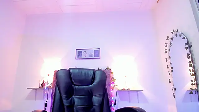 Snapshot of vane_jimenez_ chatting on 09/19/25, 08:40 vane jimenez online show from 09/19/25, 08:40