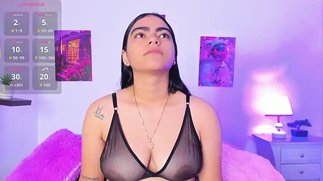 Snapshot of shizuka_84 chatting on 12/16/25, 11:14 shizuka 84 online show from 12/16/25, 11:14