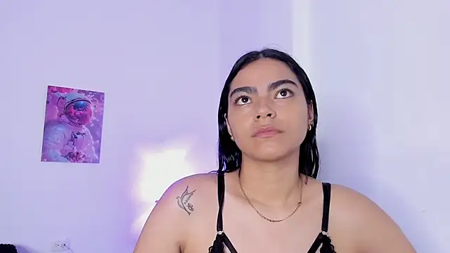 Snapshot of shizuka_84 chatting on 10/29/25, 11:09 shizuka 84 online show from 10/29/25, 11:09