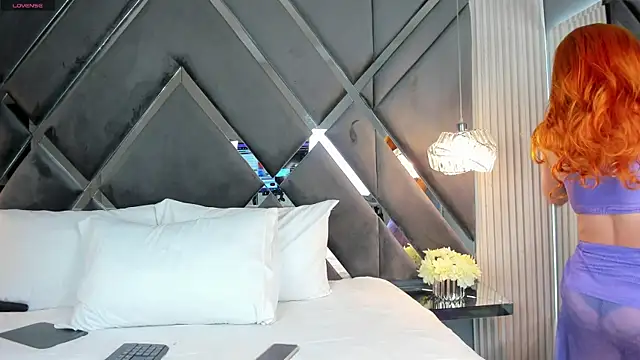 CoraimaSahin online show from 03/21/26, 04:35