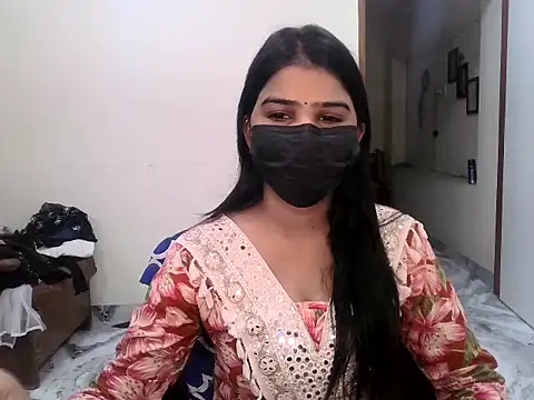 suhana-singh online show from 07/30/26, 05:50