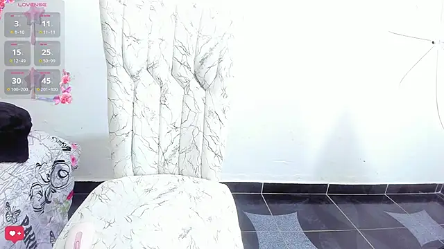 Snapshot of Sofia_Dg chatting on 11/07/25, 08:57 Sofia Dg online show from 11/07/25, 08:57