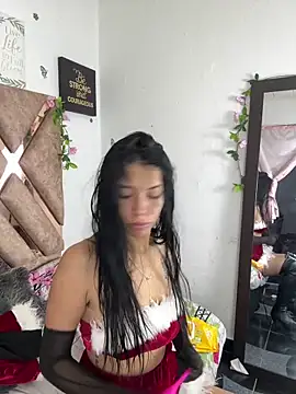 Snapshot of Sofia_Dg chatting on 12/15/25, 02:23 Sofia Dg online show from 12/15/25, 02:23