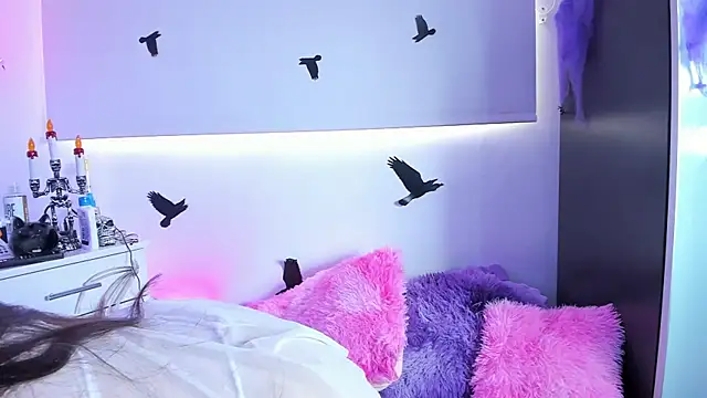 selene swee online show from 10/12/25, 05:47