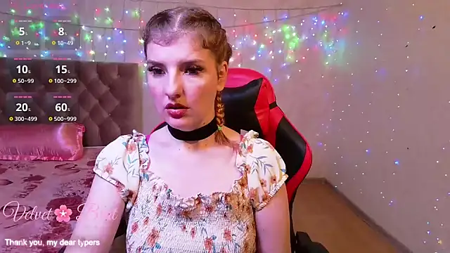 QueenInSilence online show from 11/30/25, 10:21