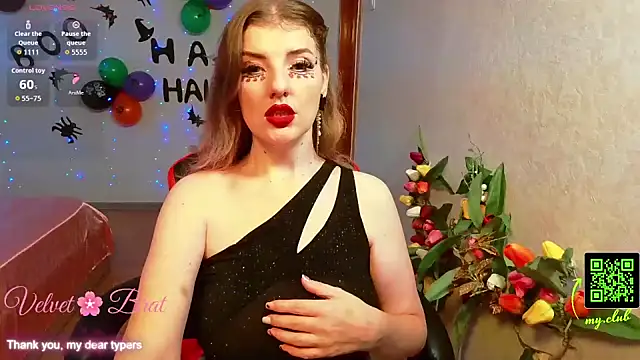 QueenInSilence online show from 10/27/25, 09:27