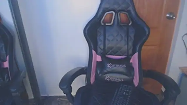 Snapshot of habdiela chatting on 04/06/26, 04:46 habdiela online show from 04/06/26, 04:46