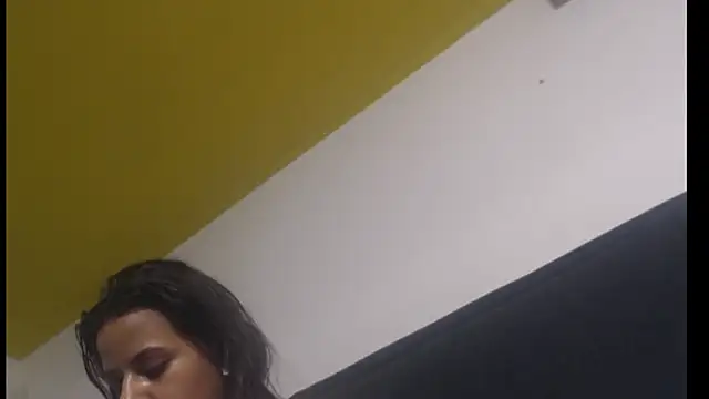 Snapshot of habdiela chatting on 02/05/26, 03:30 habdiela online show from 02/05/26, 03:30