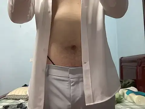 Snapshot of lahungdj12 chatting on 11/10/25, 04:50 lahungdj12 online show from 11/10/25, 04:50