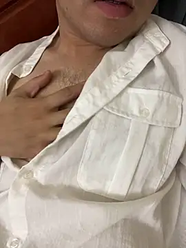 Snapshot of lahungdj12 chatting on 10/24/25, 12:37 lahungdj12 online show from 10/24/25, 12:37