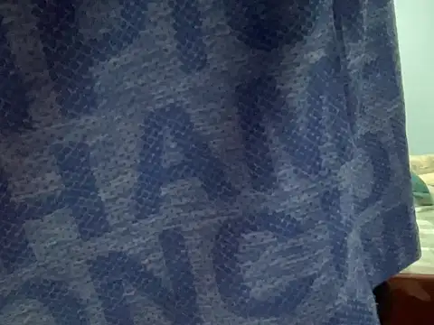 Snapshot of lahungdj12 chatting on 10/31/25, 12:57 lahungdj12 online show from 10/31/25, 12:57