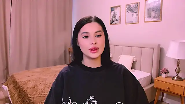 lil angel  online show from 02/21/26, 11:23