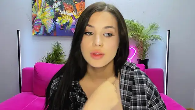 lil angel  online show from 09/18/25, 04:10