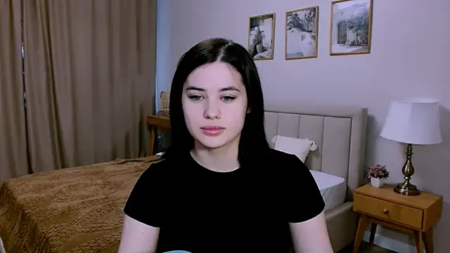 lil angel  online show from 02/17/26, 08:11