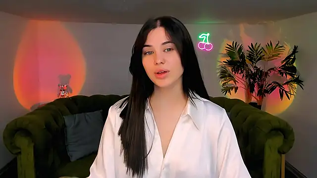 lil angel  online show from 09/09/25, 08:57