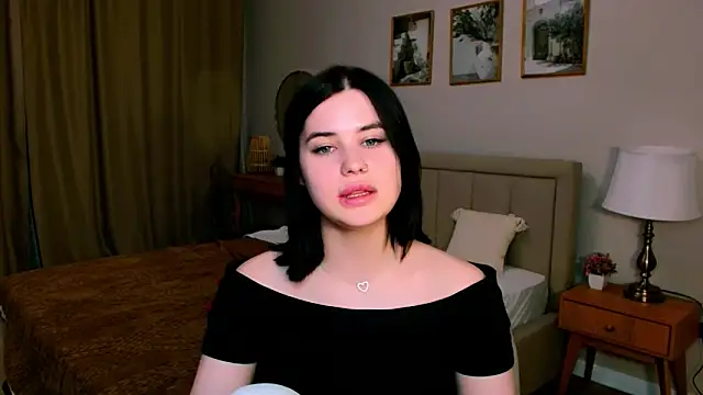 lil angel  online show from 02/11/26, 11:37