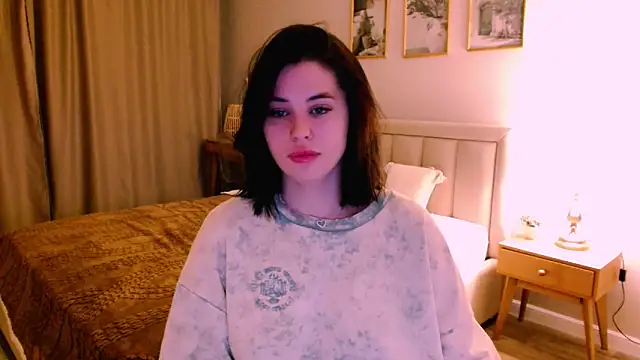 lil angel  online show from 02/14/26, 03:51