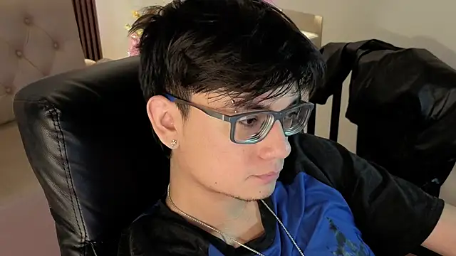 davoxer online show from 04/23/26, 03:57