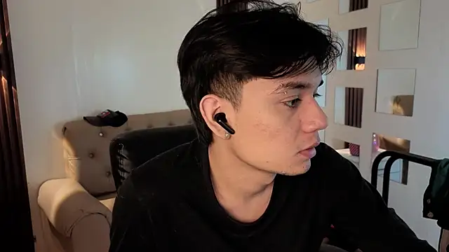 davoxer online show from 04/15/26, 02:28