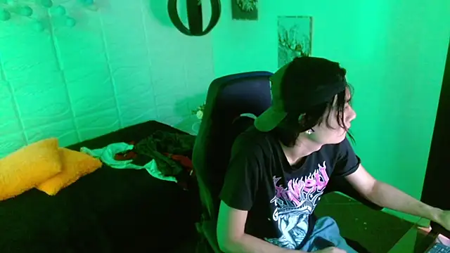 davoxer online show from 09/28/25, 05:47