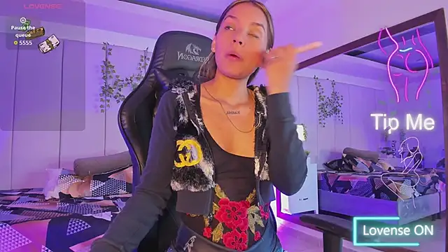 mia rousse25 online show from 03/26/26, 03:10