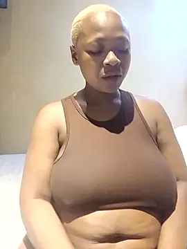 Snapshot of missboobiesSA chatting on 04/16/26, 09:39 missboobiesSA online show from 04/16/26, 09:39