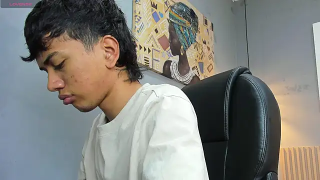 Snapshot of markbowie chatting on 01/14/26, 01:15 markbowie online show from 01/14/26, 01:15