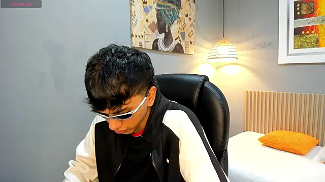 markbowie online show from 03/20/26, 07:48