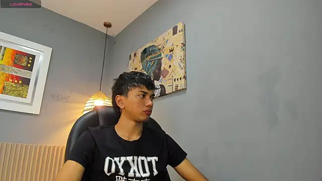 Snapshot of markbowie chatting on 01/18/26, 03:48 markbowie online show from 01/18/26, 03:48