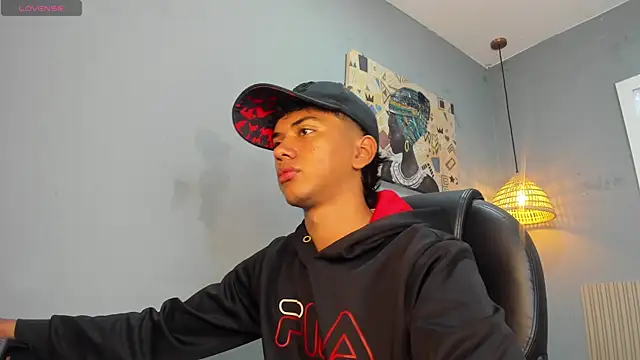 markbowie online show from 12/04/25, 11:42