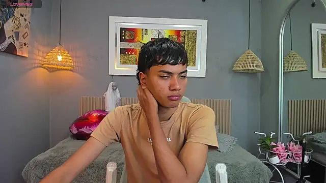 markbowie online show from 11/07/25, 11:48