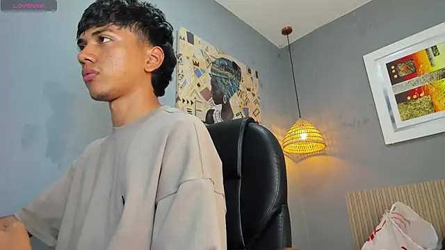 markbowie online show from 12/13/25, 08:04