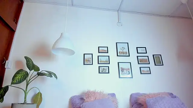 Coco joness online show from 11/09/25, 07:51