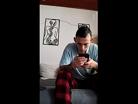 Snapshot of Masterblue_hot chatting on 02/17/26, 02:36 Masterblue hot online show from 02/17/26, 02:36