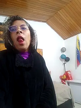 CATTALINAHOT online show from 02/25/26, 10:04