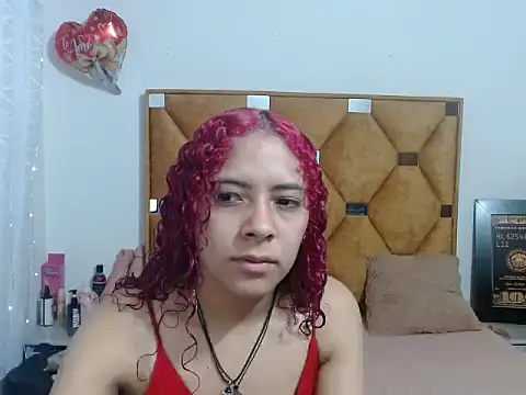 CATTALINAHOT online show from 04/10/26, 12:56