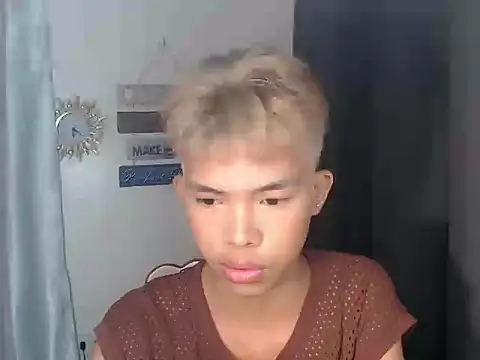 Snapshot of urcumjp chatting on 11/13/25, 11:08 urcumjp online show from 11/13/25, 11:08