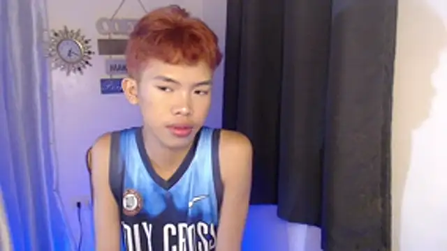 Snapshot of urcumjp chatting on 10/31/25, 10:12 urcumjp online show from 10/31/25, 10:12