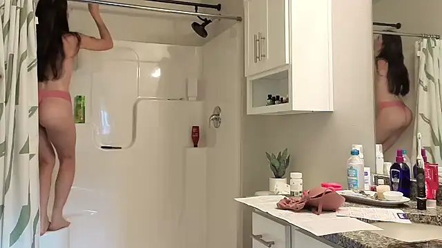 bambifarrina online show from 09/19/25, 03:27