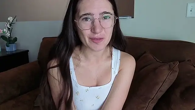 bambifarrina online show from 04/16/26, 03:13