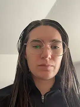 bambifarrina online show from 03/25/26, 05:34