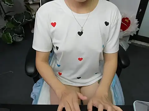 Xiao cute online show from 04/04/26, 05:19