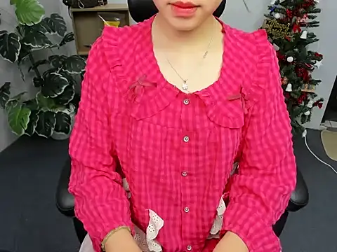 Xiao cute online show from 12/22/25, 08:14