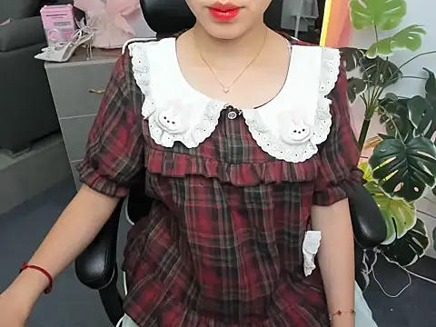 Xiao cute online show from 10/12/25, 04:08