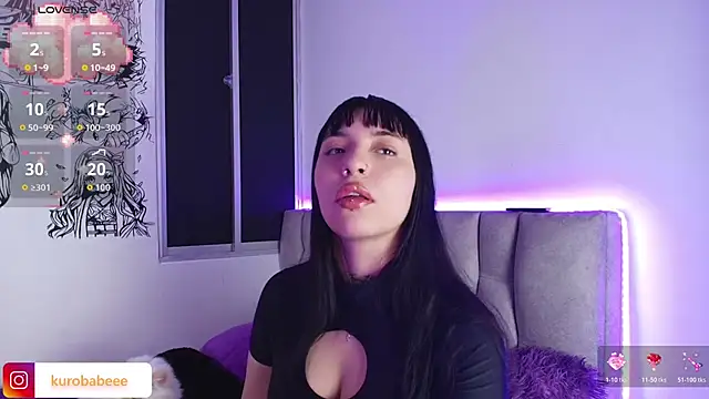 Kuro Vall online show from 12/18/25, 07:40