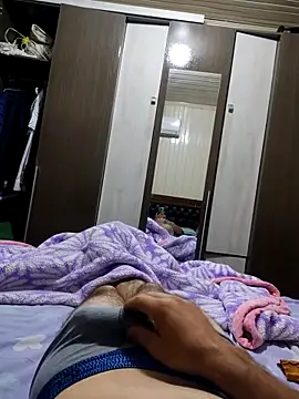 Gustavo198045 online show from 02/04/26, 03:12